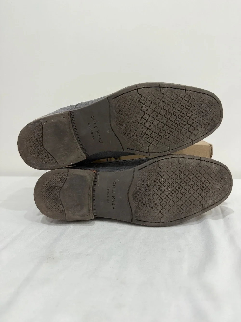 Used W/O Box! Men's Cole Haan Grey Suede Leather Lace Up Dress Shoes Size 12